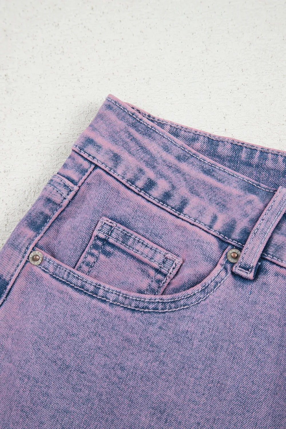 Washed Raw Hem Cropped Jeans