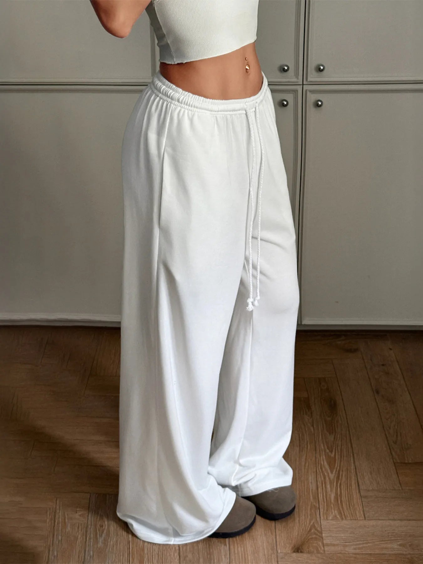 Relaxed Wide Leg Drawstring Pants