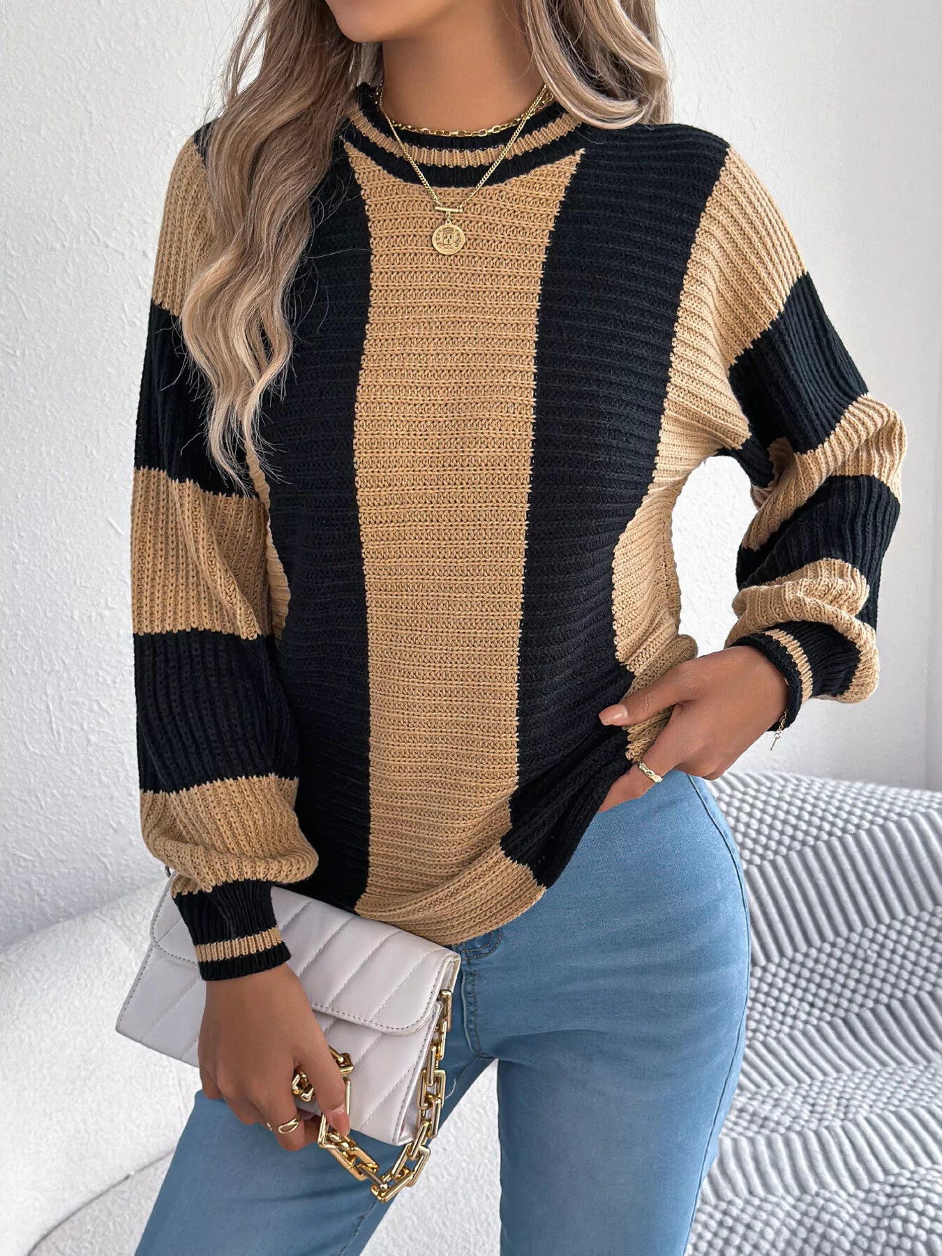 Color Block Round Neck Sweater
