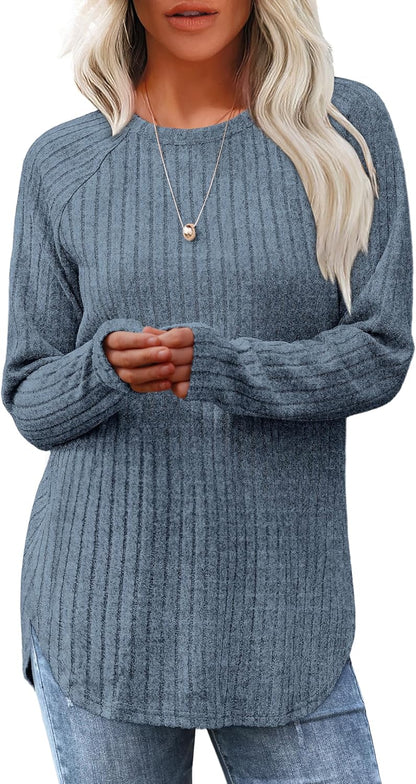 Women's Long Sleeve Tunic Tops - Loose Fit Crewneck Pullover with Curved Hem Blue
