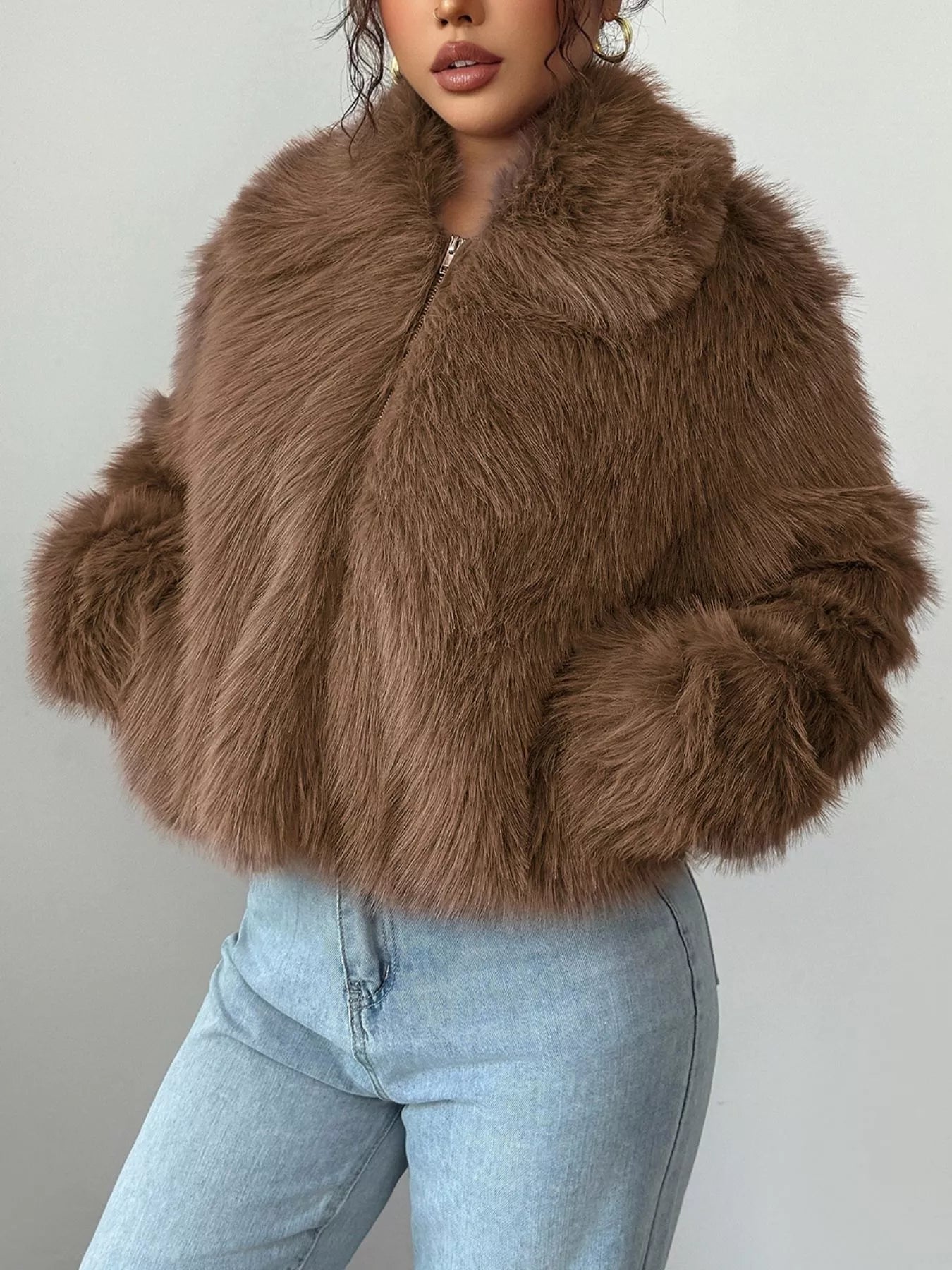 Fuzzy Zip Up Cropped Outerwear