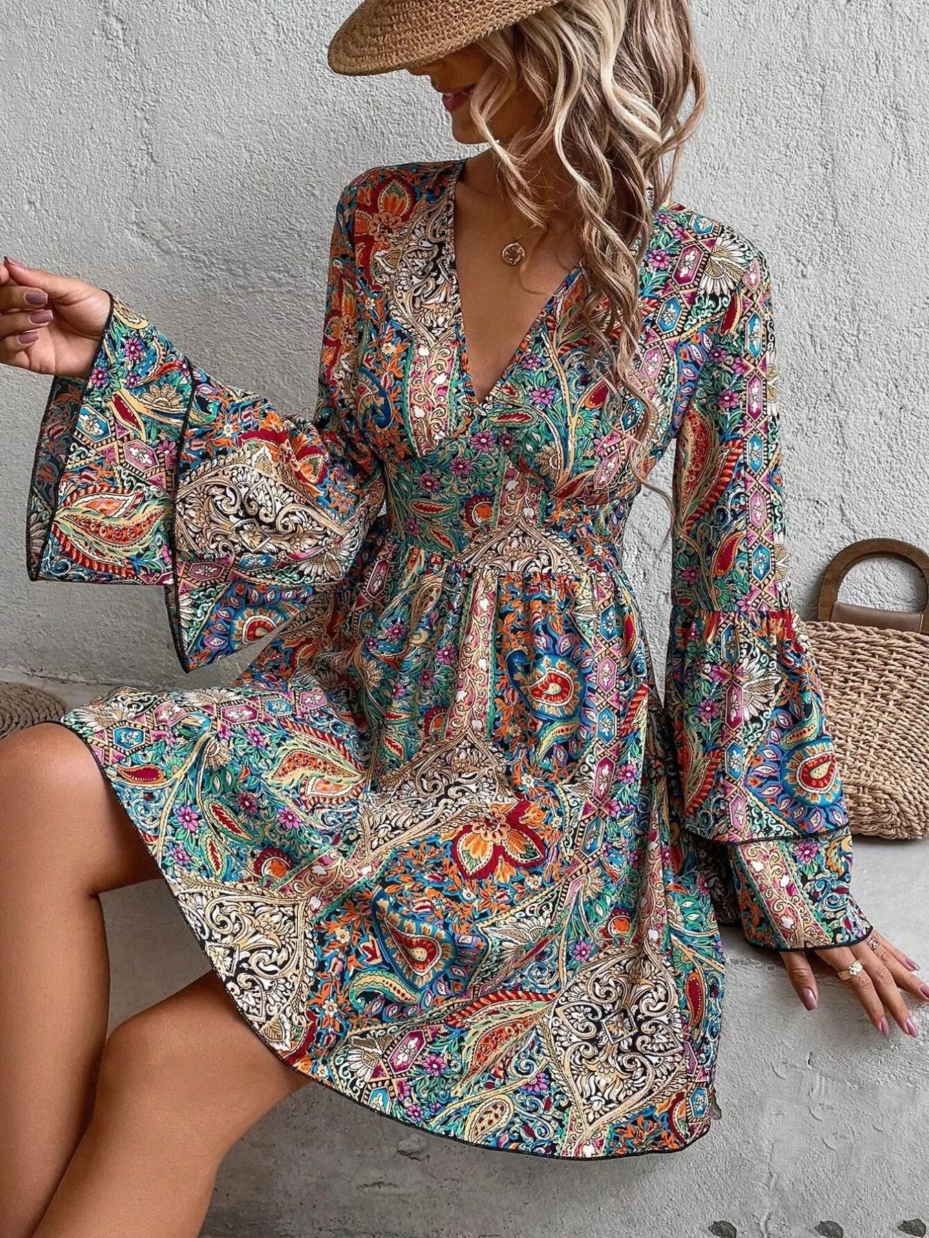 Paisley Print V-Neck Flounce Sleeve Dress
