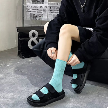 Breathable Ribbed Knit Crew Socks