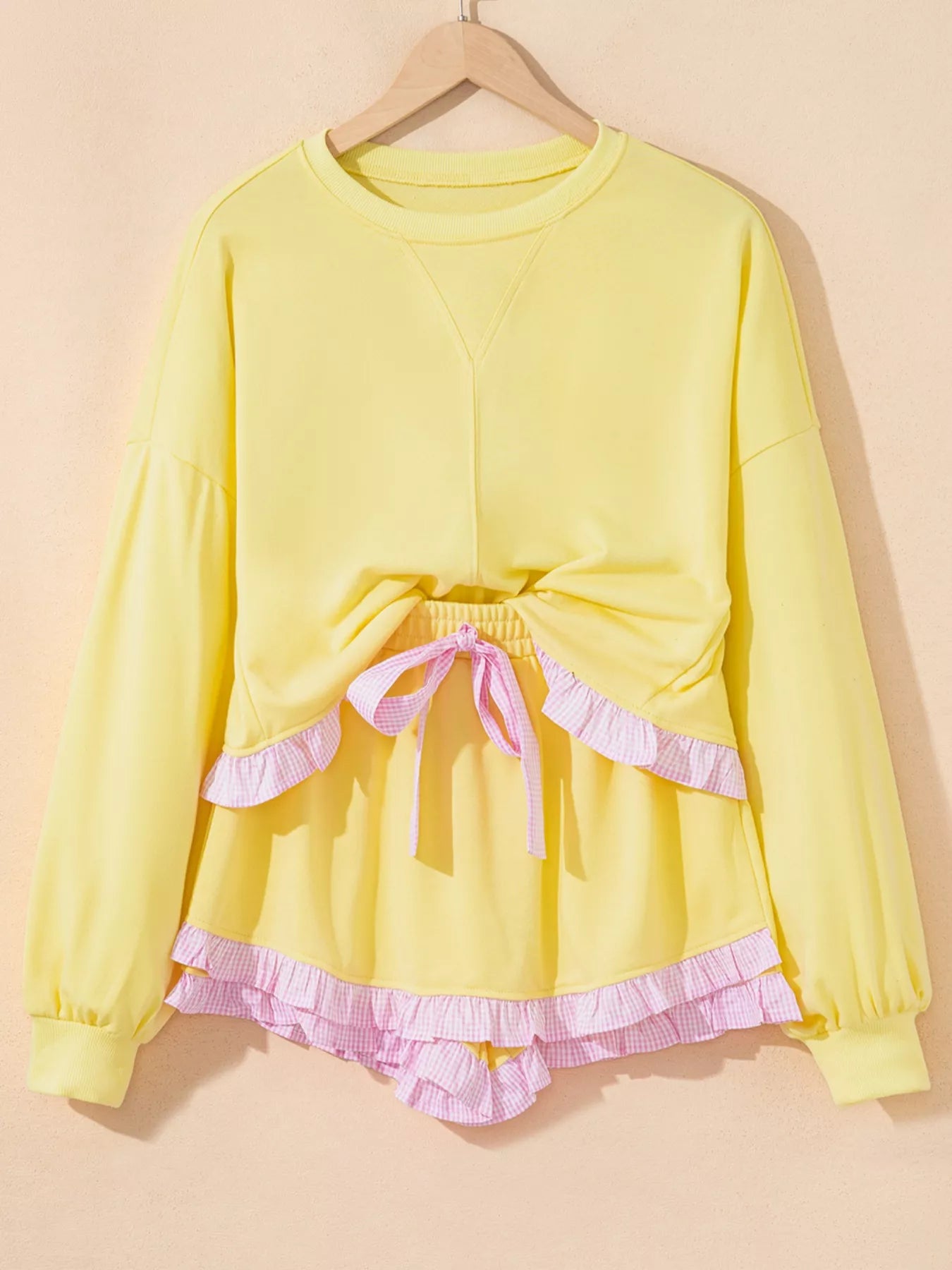 Contrast Frill Hem Round Neck Top and Shorts Set