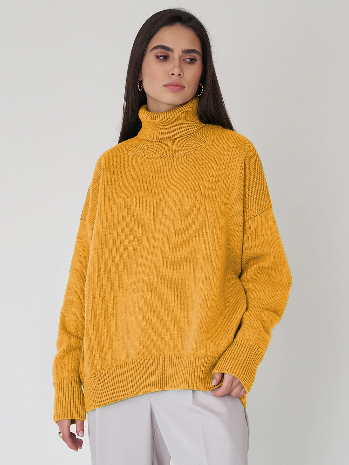 Turtleneck Long Sleeve Sweater Gold