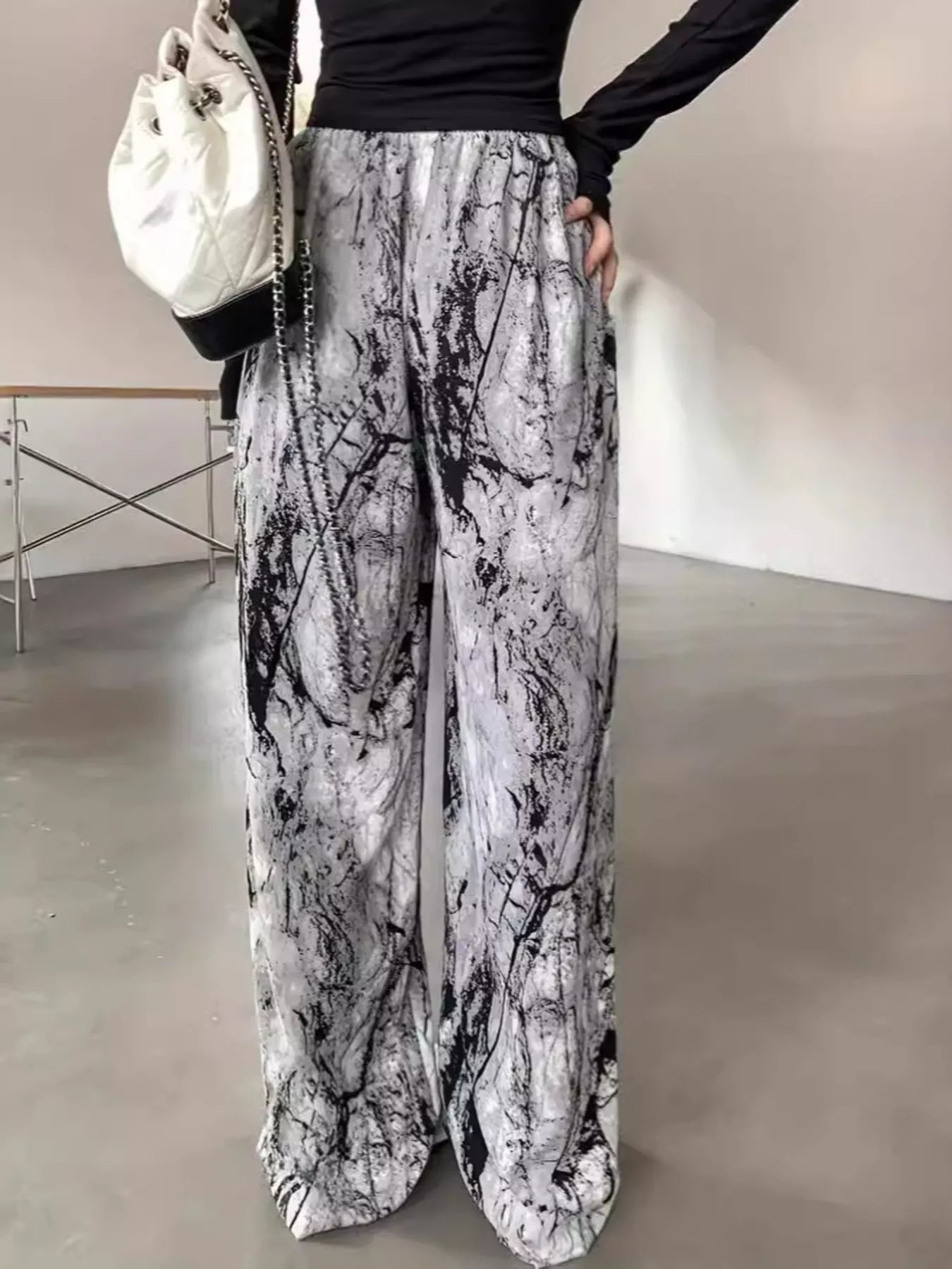 Abstract Print Wide Leg Pants