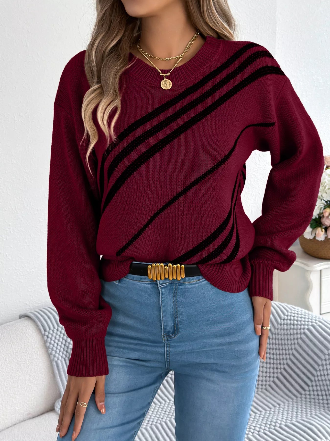 Striped Pattern Casual Round Neck Sweater