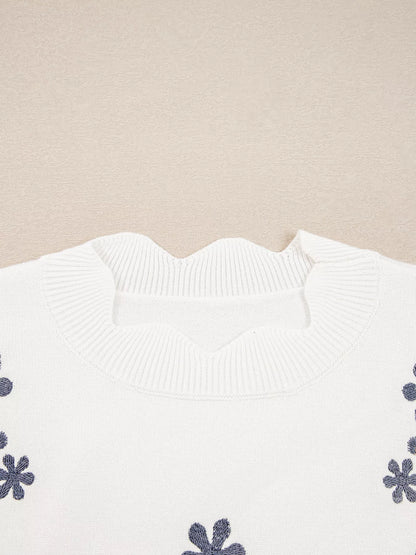Floral Embroidered Scallop Hem Cropped Sweater