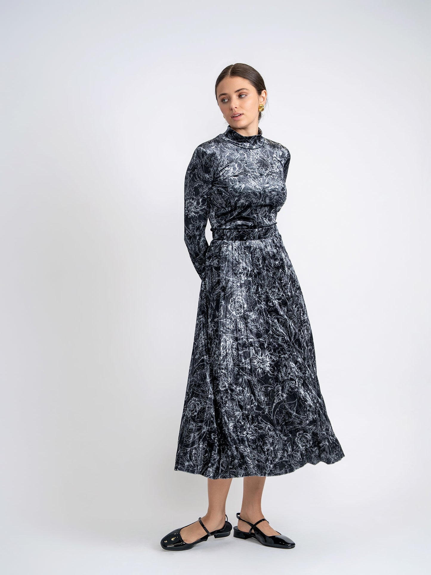 Printed Mock Neck Top