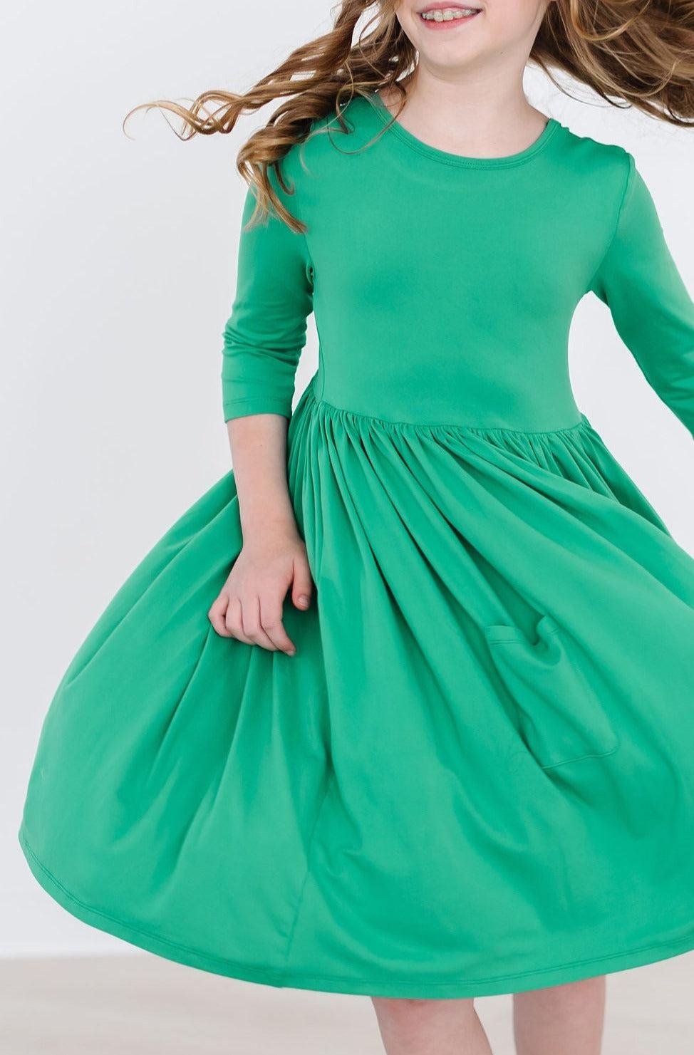 Kelly Green 3/4 Sleeve Pocket Twirl Dress