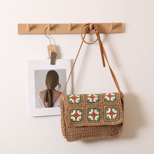 Floral Crossbody Straw Bag One Shoulder Flap Woven Bag Vacation Beach Bag Niche Women Bag