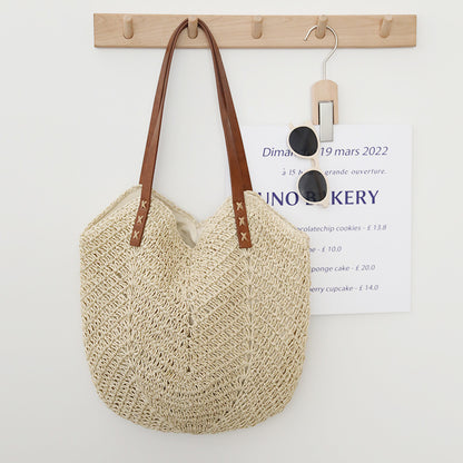Retro Straw Bag Portable Large Capacity Shoulder Woven Bag Vacation Beach Bag Women Bag One Size Straw Leaf Rice