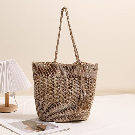 Large Capacity Hollow Out Cutout out Straw Bag All Matching Tassel Woven Bag Women Vacation Beach Bag Casual Shoulder Bag