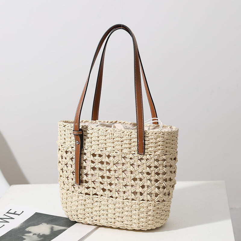 Straw Woven Bag Women Hollow Out Cutout Handmade Straw Bag Woven Bag Shoulder Portable Straw Weaved Bag Seaside Vacation Beach Bag