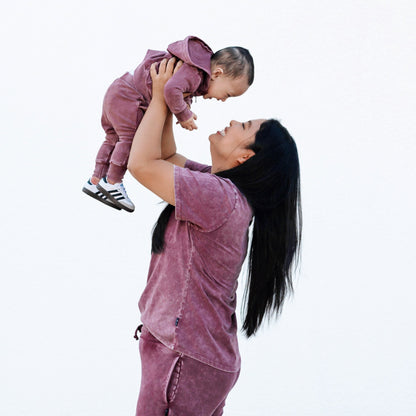 MAMA V-NECK- Oxblood Snow Wash