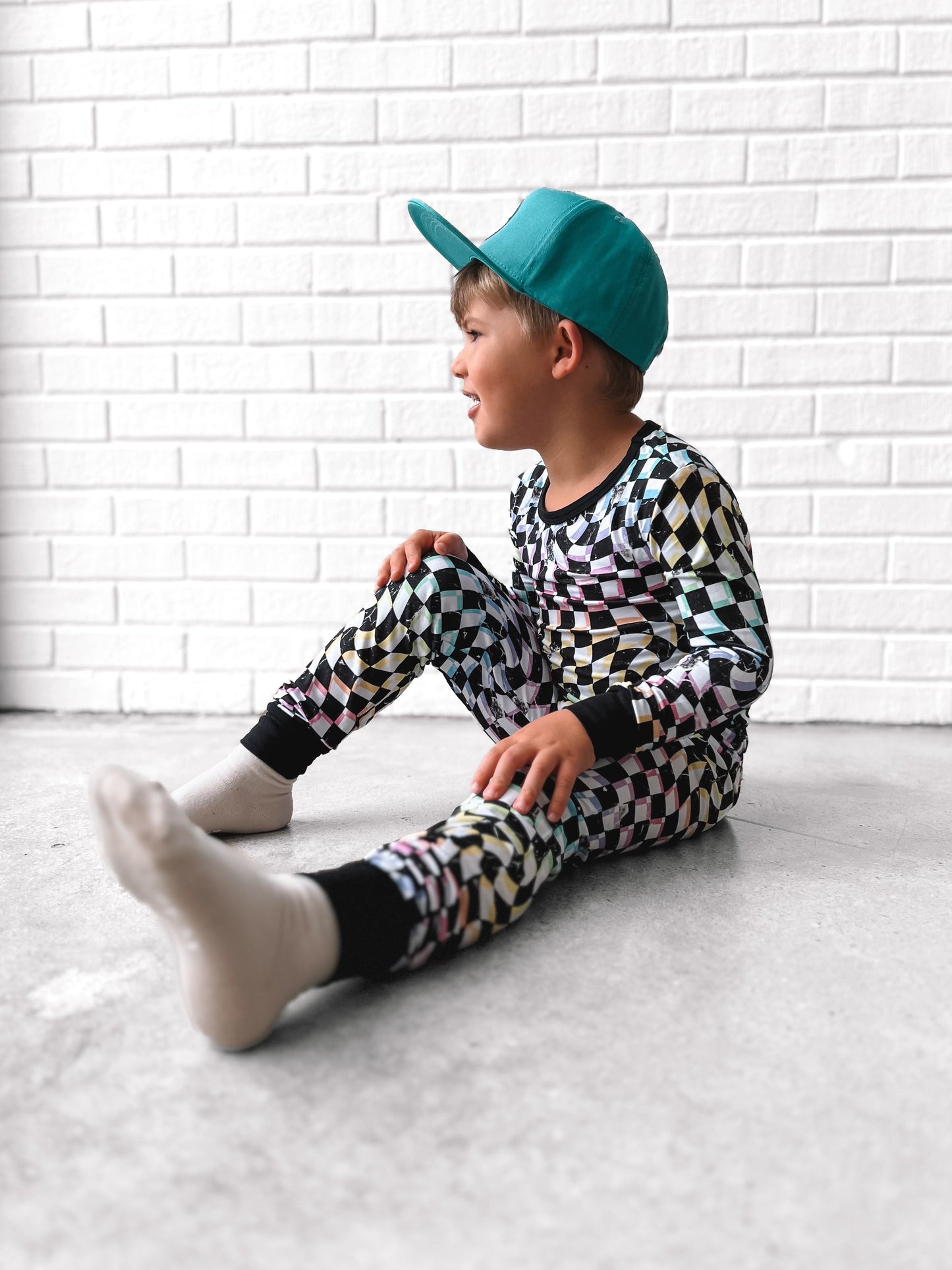 LONG SLEEVE 2 PIECE SETS- Neon Dizzy Check