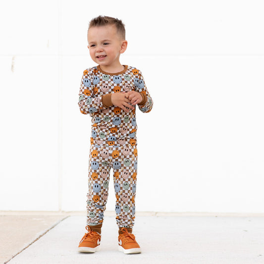 LONG SLEEVE 2 PIECE SETS- Beige Happy Smiles