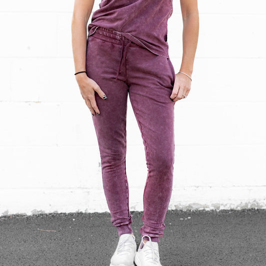 MAMA JOGGERS- Oxblood Snow Wash