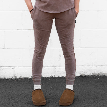 MAMA JOGGERS- Bark Snow Wash