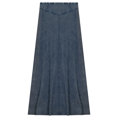 Ladies Long Denim Wash Skirt With Seam Down The Center Light Denim Wash