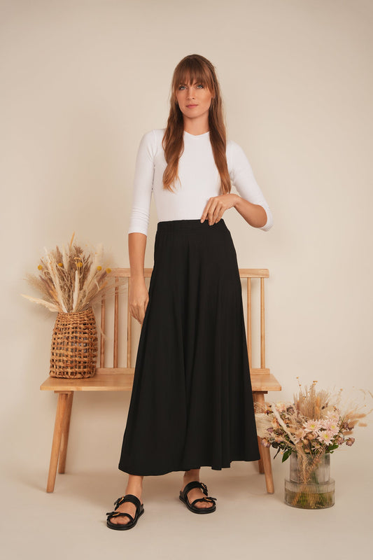 Ribbed Maxi Panel Skirt