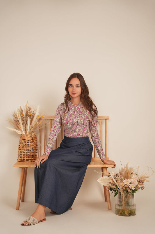 Printed V Neck Long Sleeve Tee