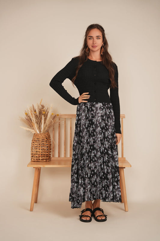 Cropped Cable Knit Cardigan