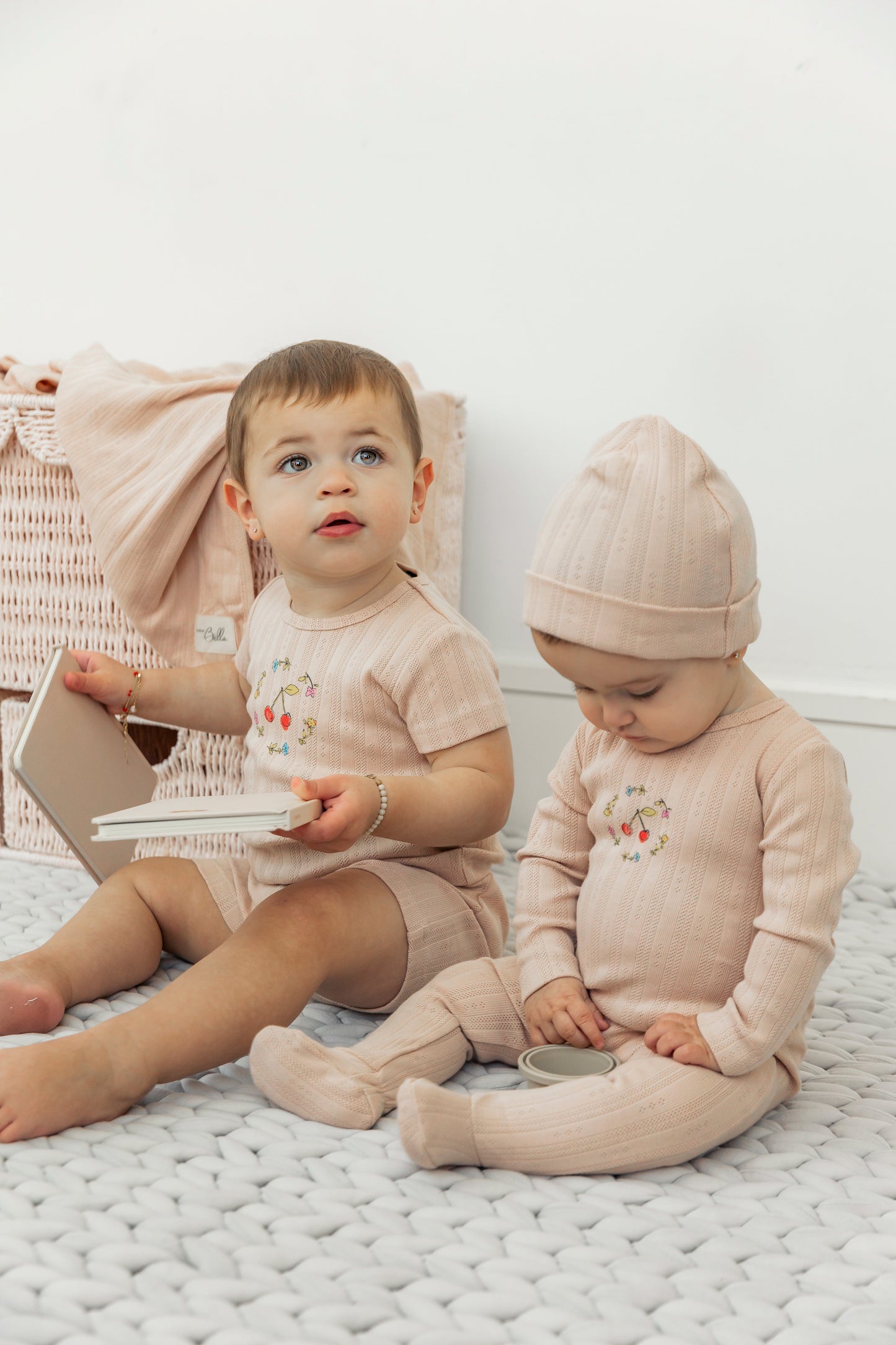 Pointelle Ribbed Blanket