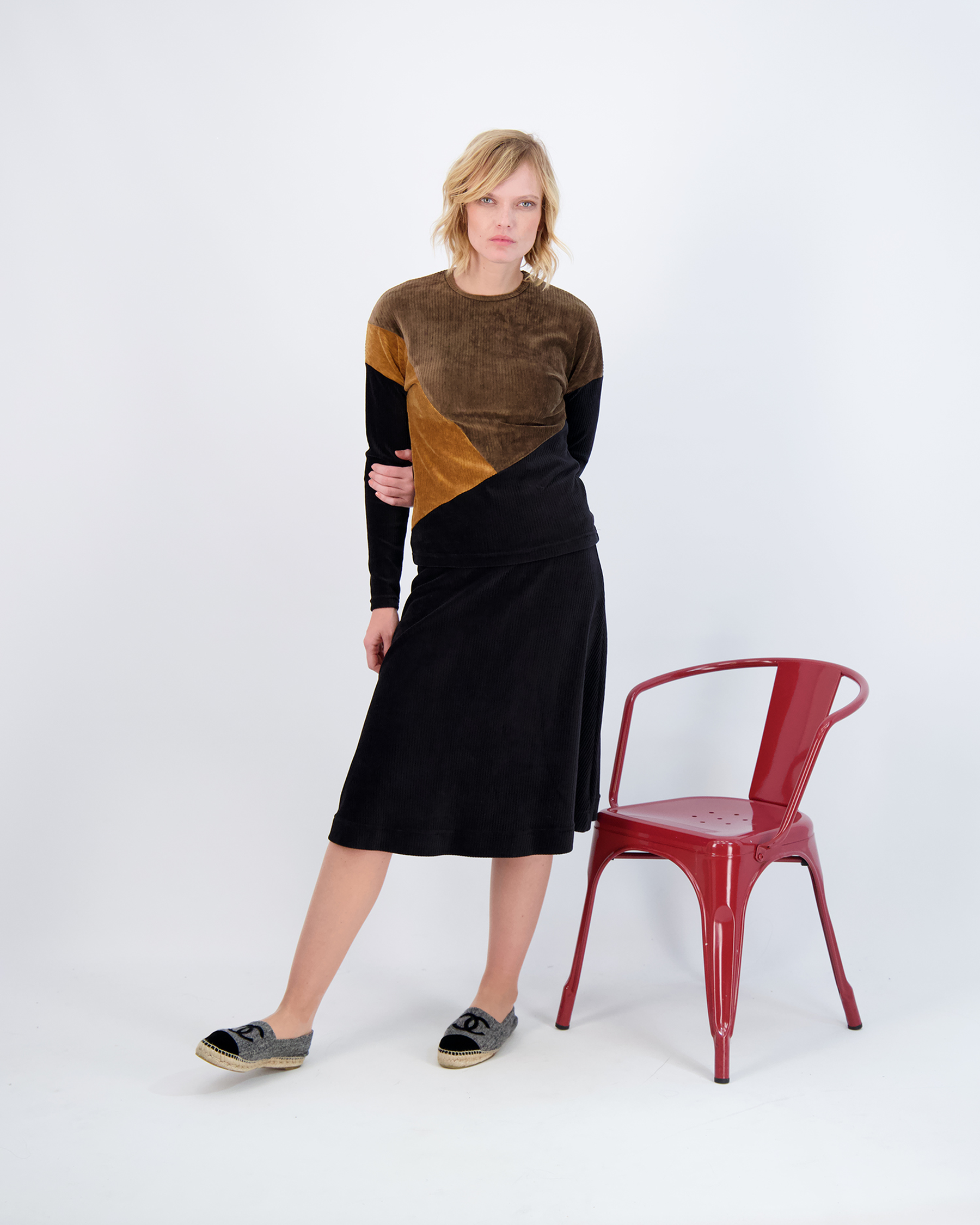 Ribbed Velour Tiered Short Skirt