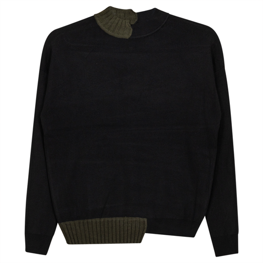 Top With Contrast Black Dark Olive
