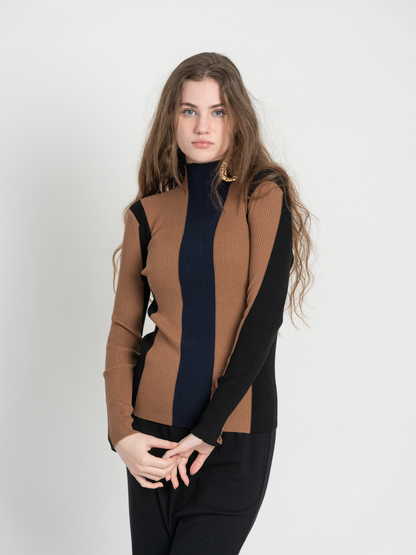Color Blocked Ribbed Sweater knit