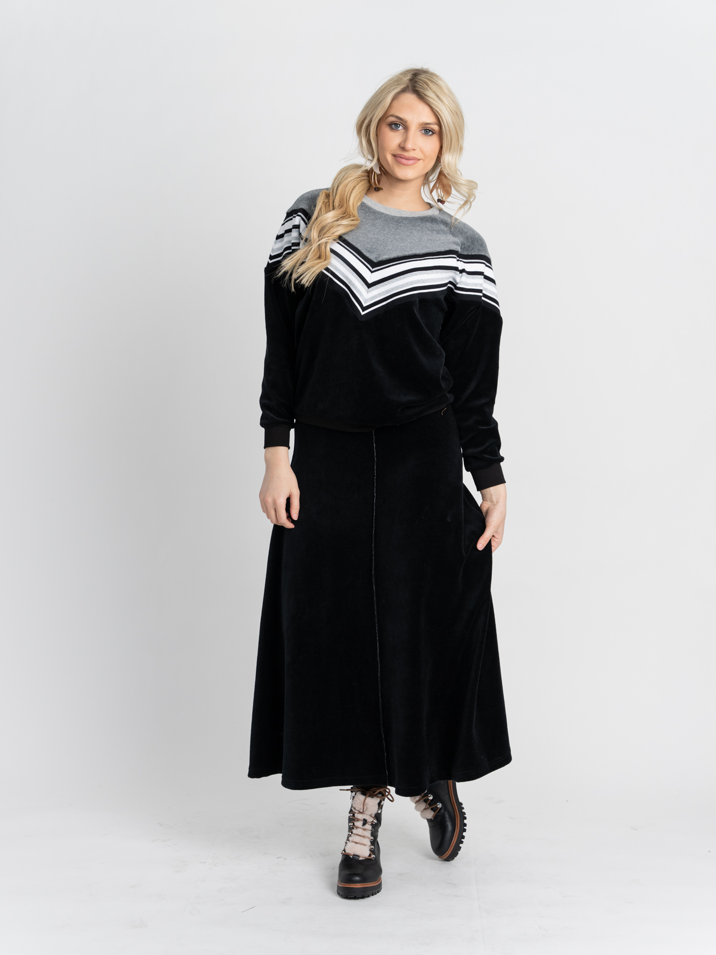 Velour 2 Tone V-Stripe Top