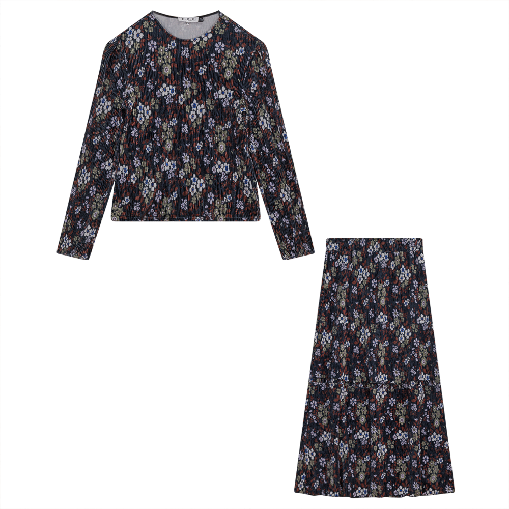 Pleated Floral Velour Set Black Rust