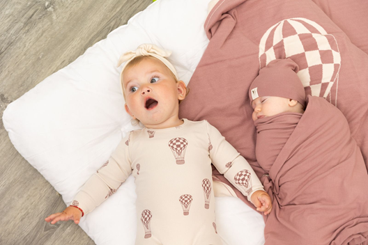 Knit Checkered Hot Air Balloon Blanket