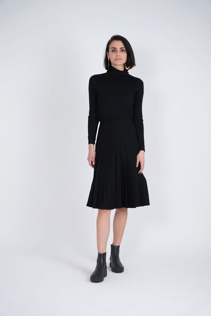 Knit Pleated Skirt