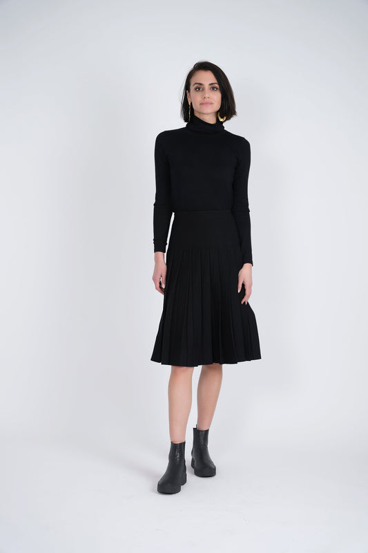 Knit Pleated Skirt
