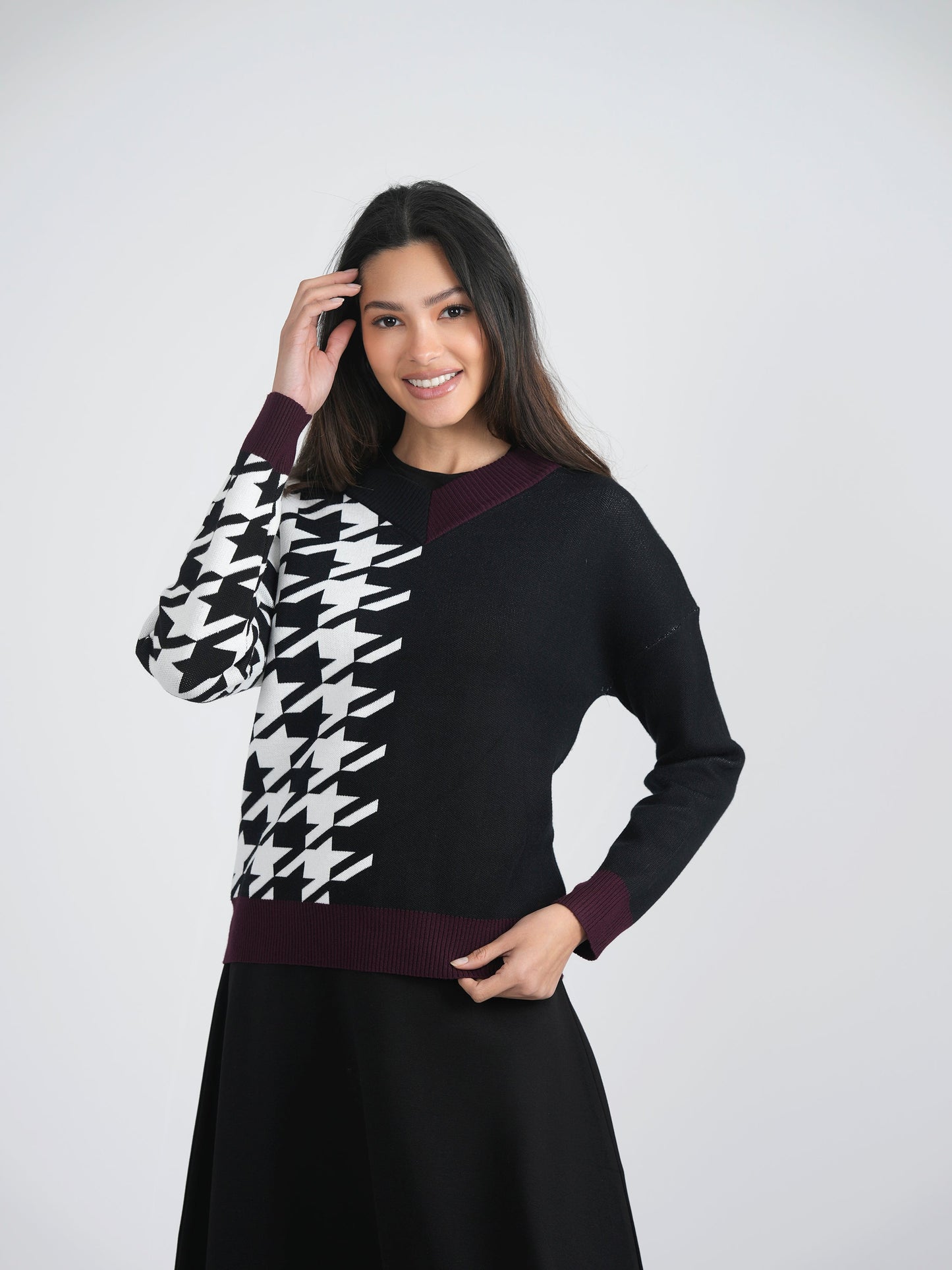 Houndstooth Color Blocked Sweater