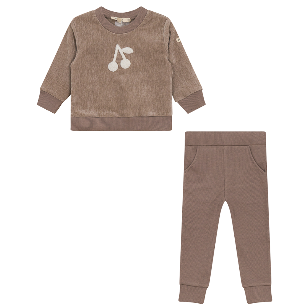 Velour 2Pc Set with Cherry Hook Stitchs Oatmeal