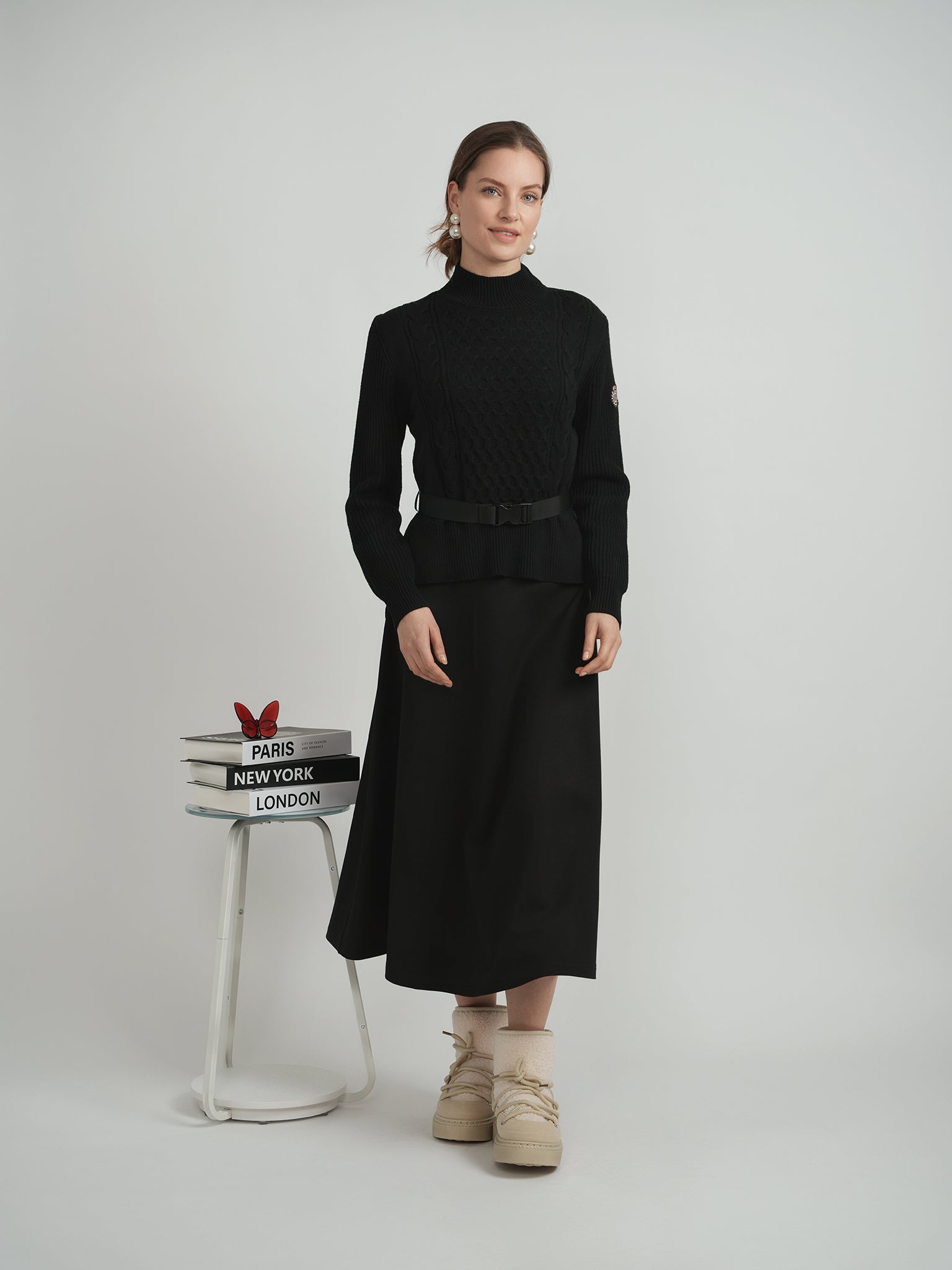 Cable knit Quilt Sweater With Belt