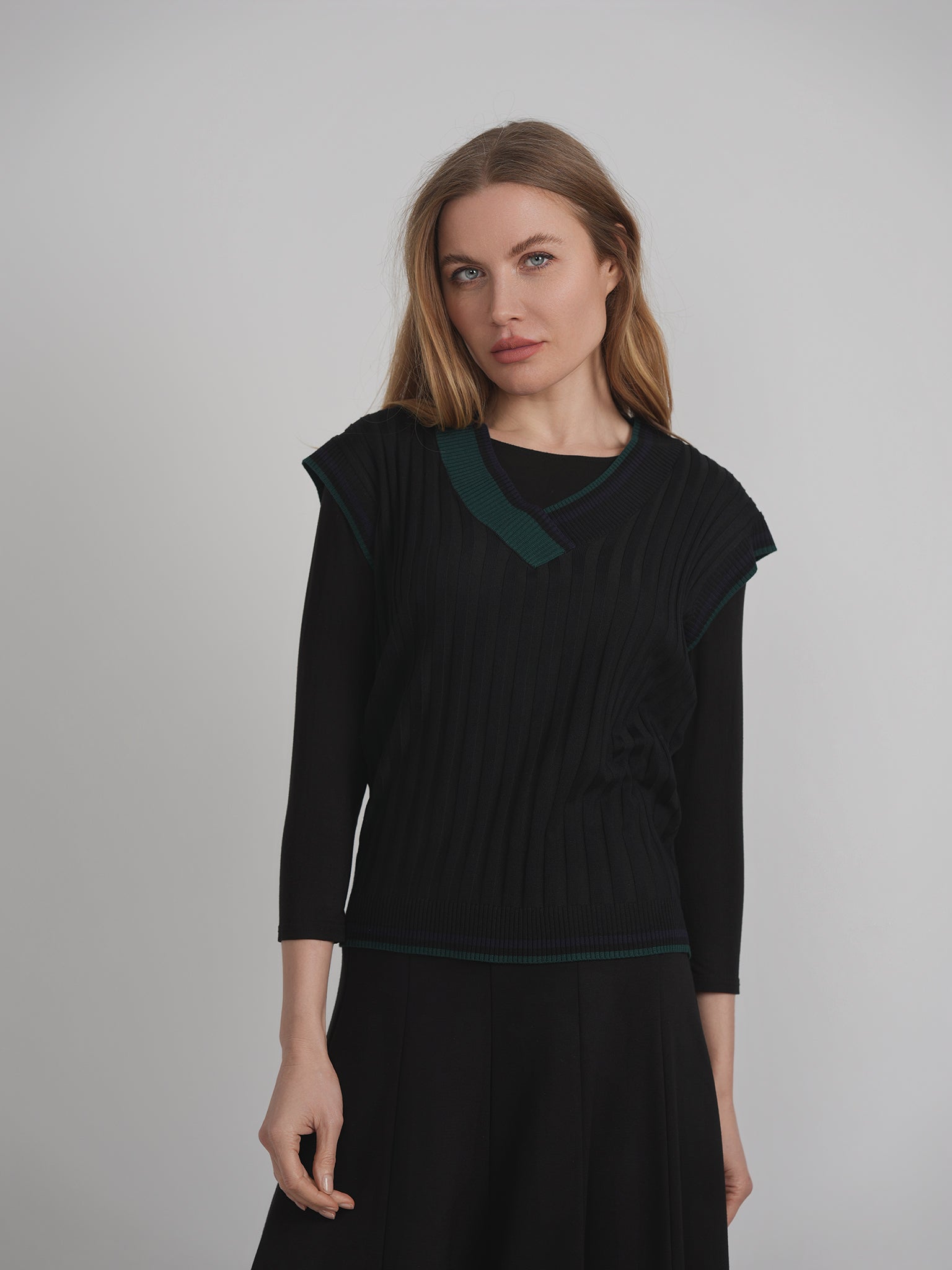 Color Blocked Knit Vest