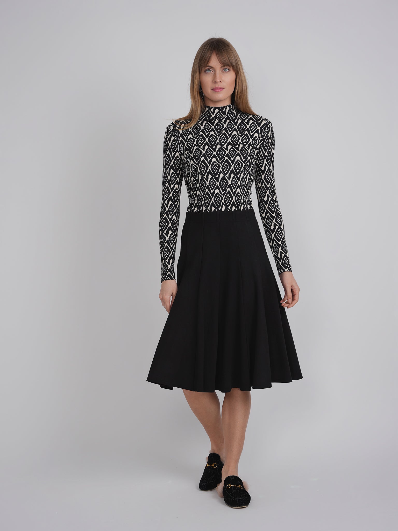 Printed Knit Mock Neck Tee