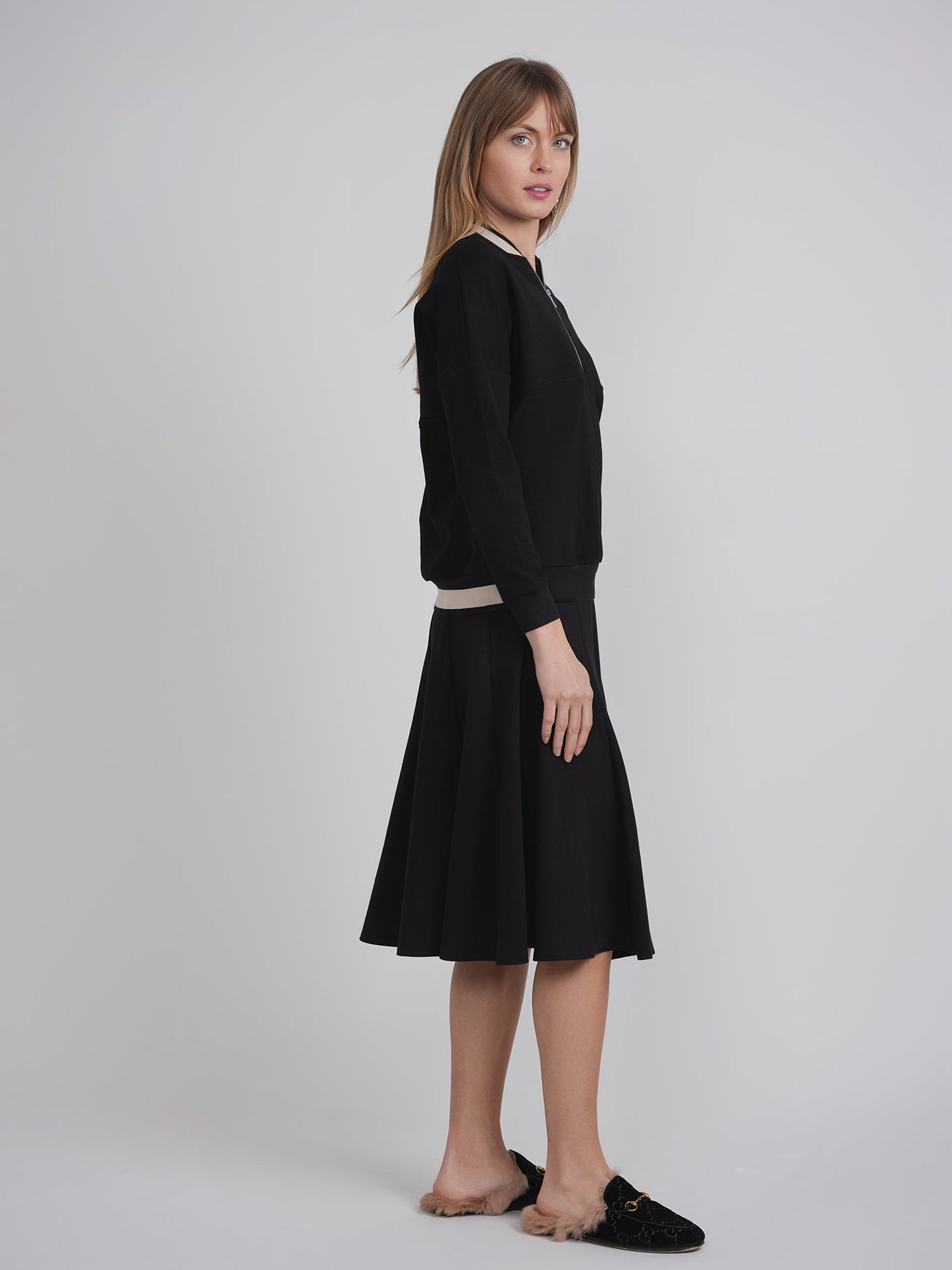 Zip Sweater with 2 Tone Neck