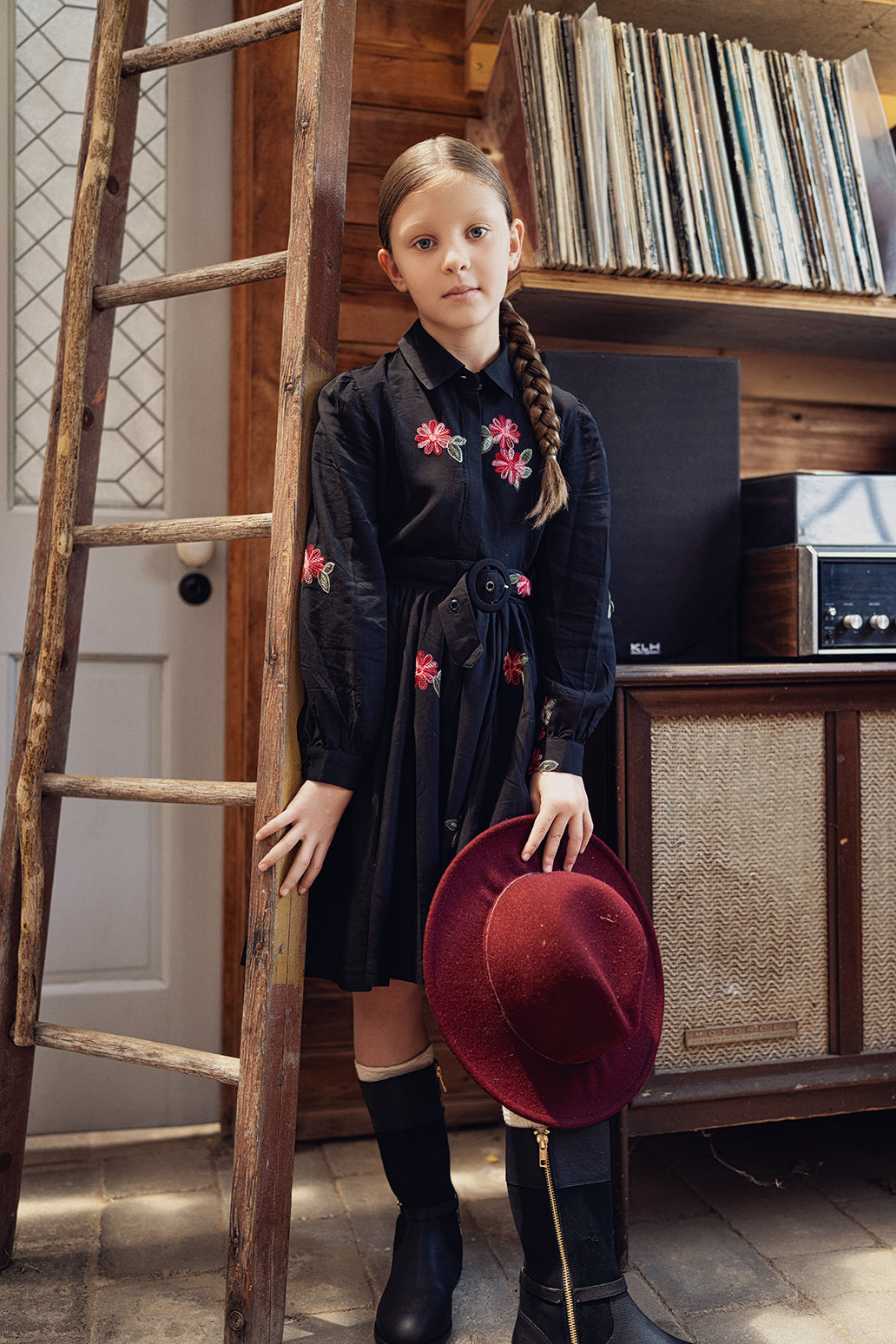 Woven Embroidered 2Pc Set