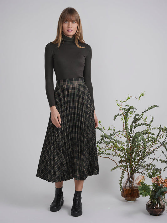 Maternity Thin Knit Turtleneck