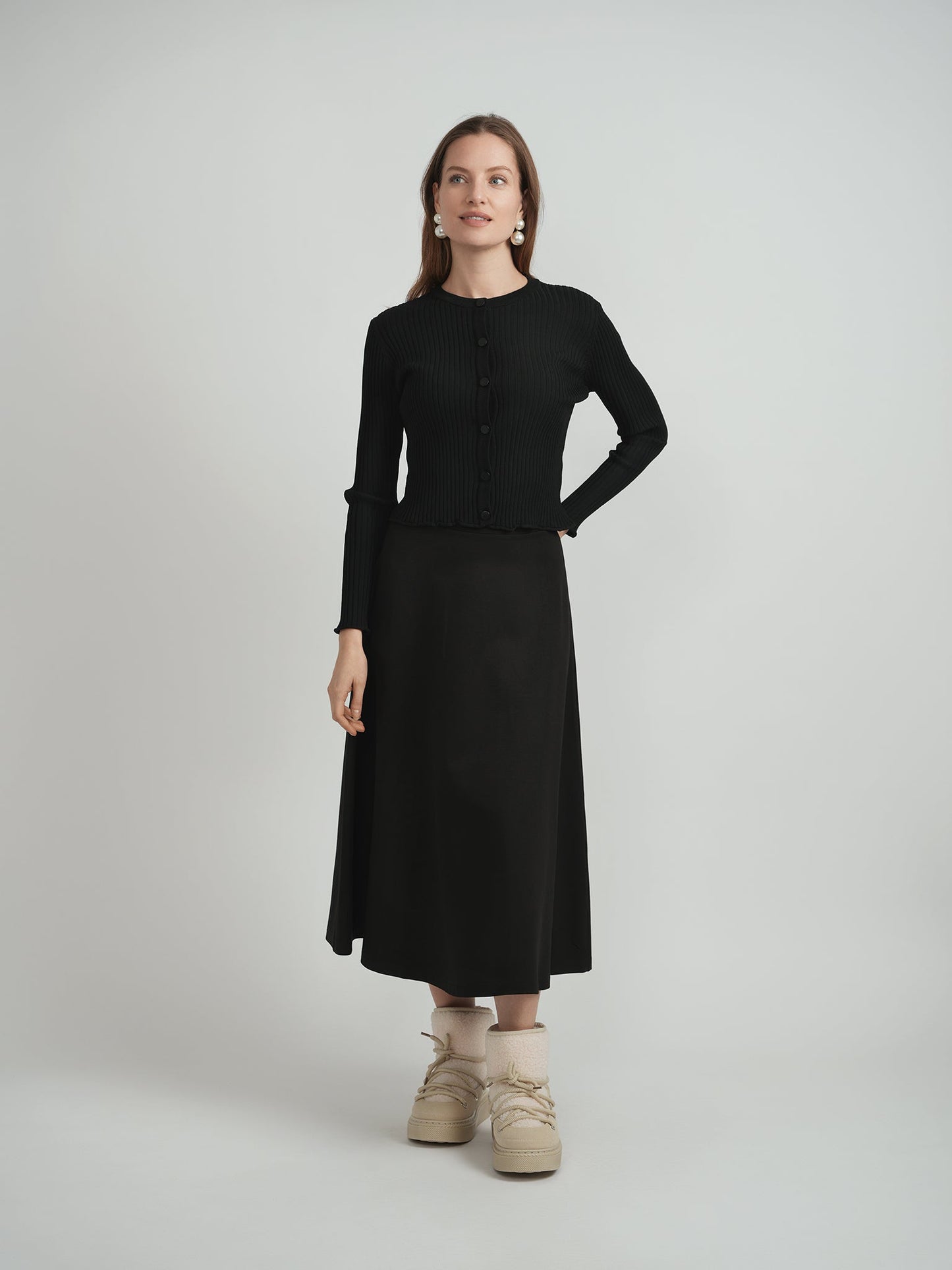 Wide Rib Cropped Knit Cardigan