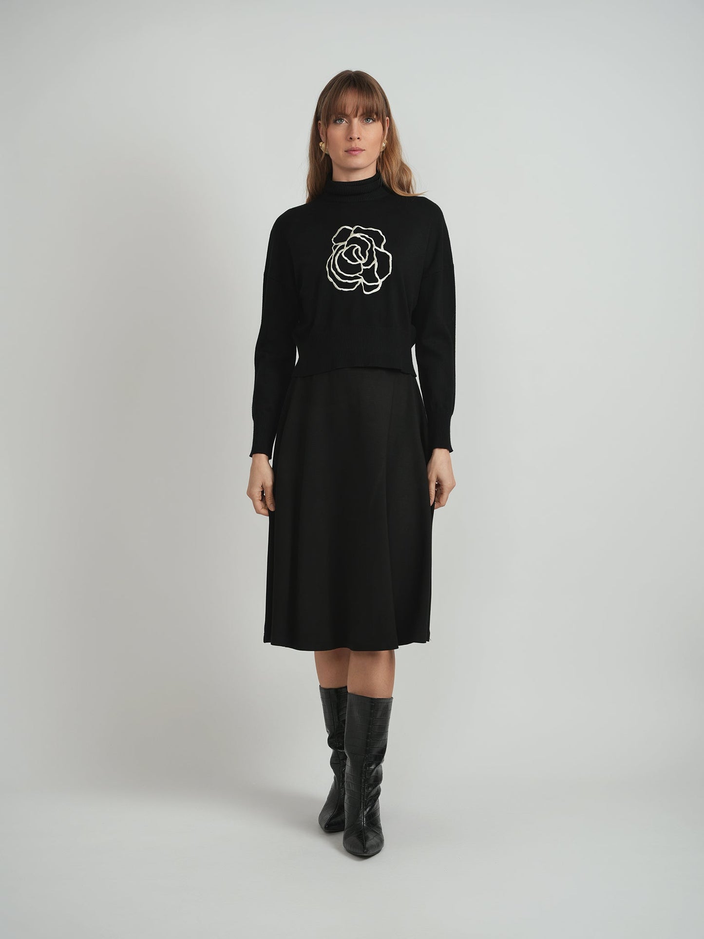 Cropped Knit Turtle Neck