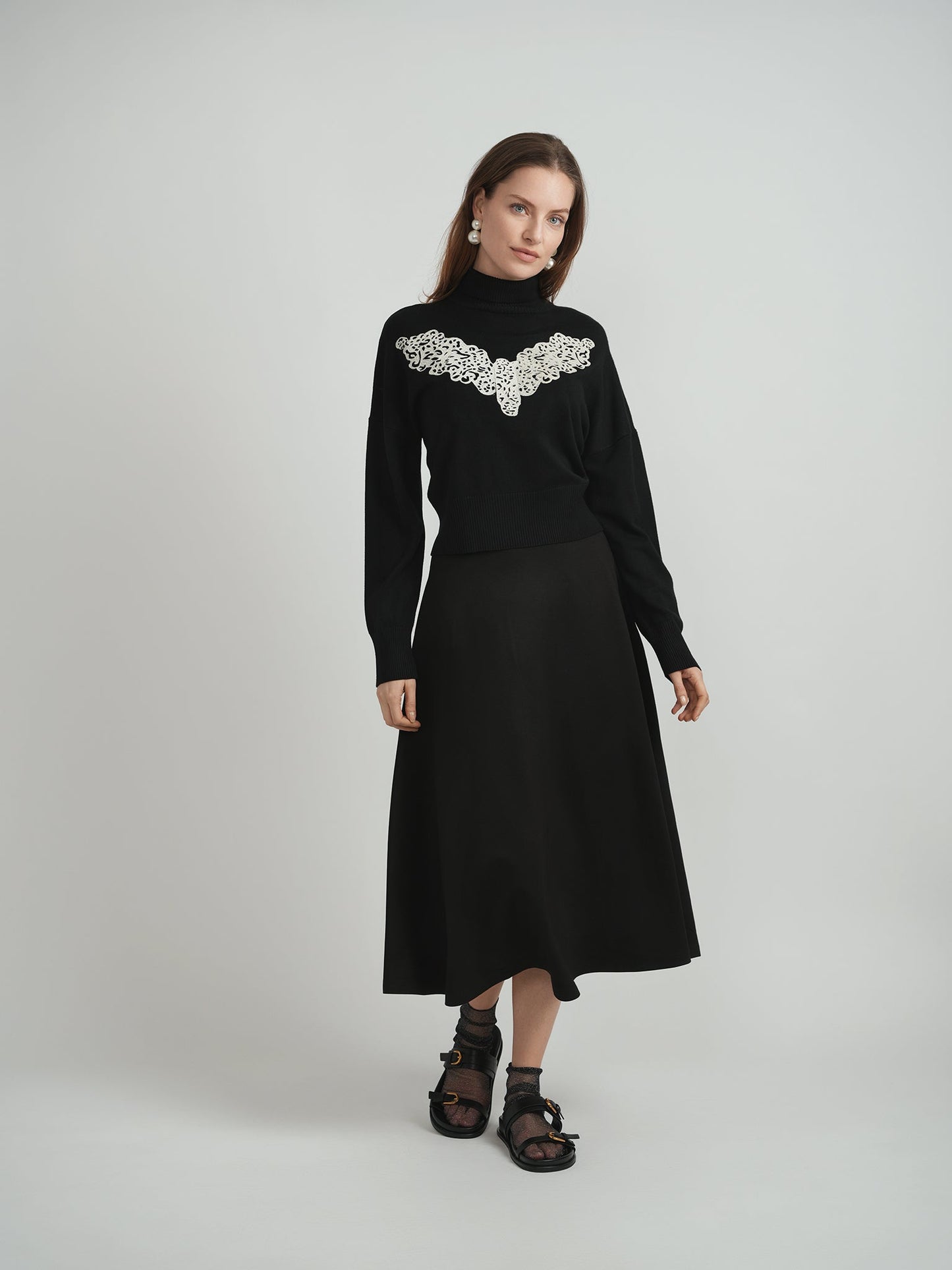 Cropped Knit Turtle Neck