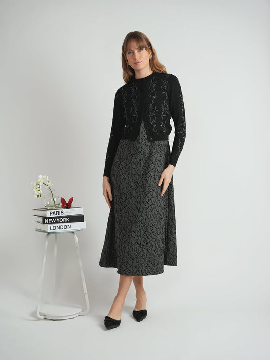 Embrodered Knit Cropped Cardigan