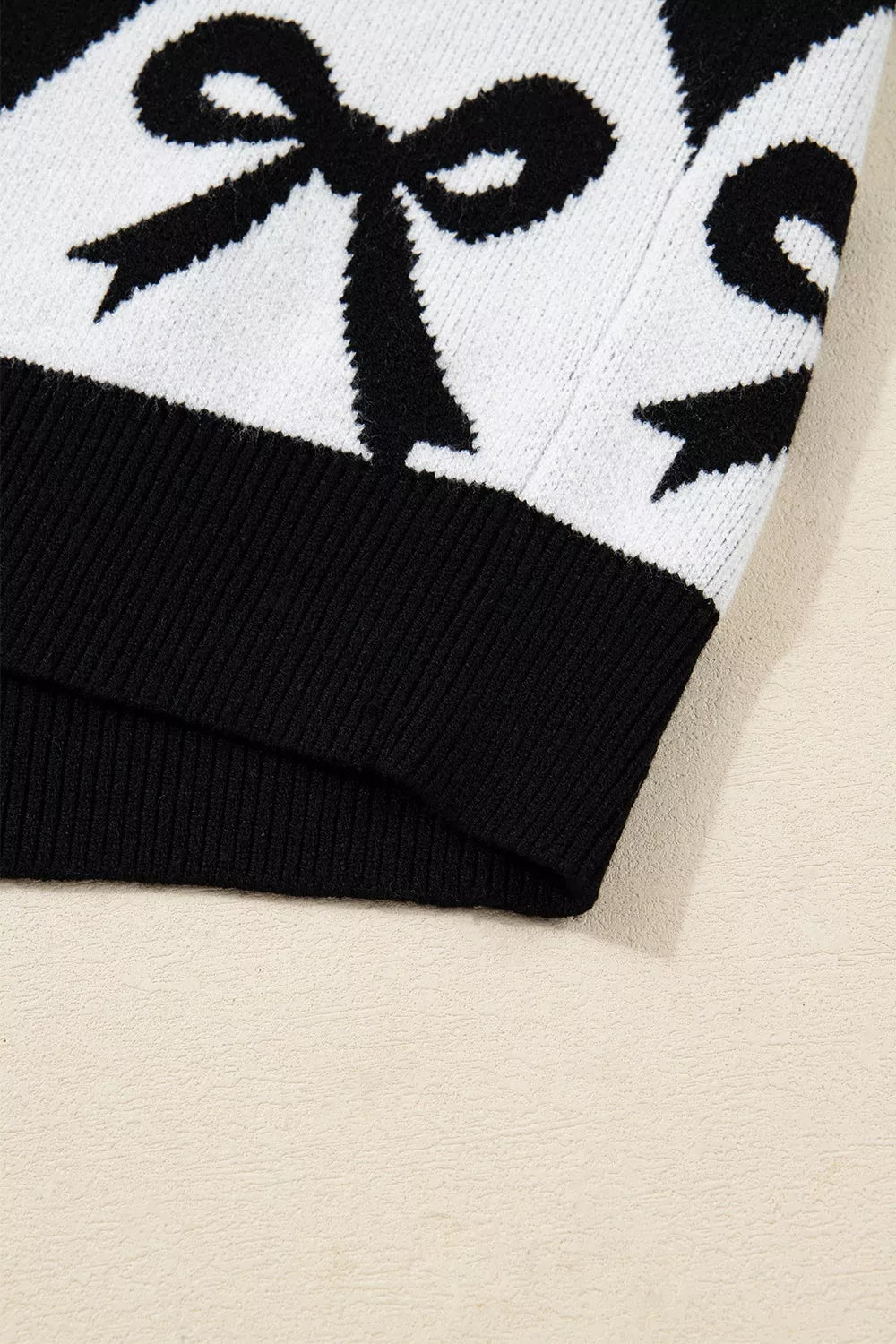 Bow Pattern Long Sleeve Contrast Sweater