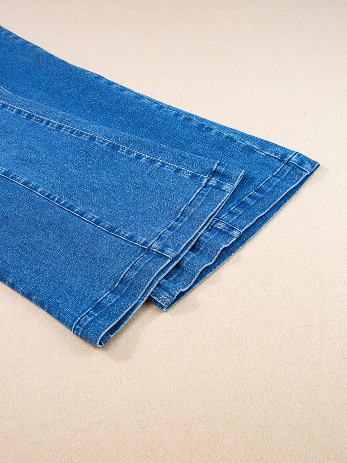 Seam Detail Flared Bottom Ankle Length Jeans